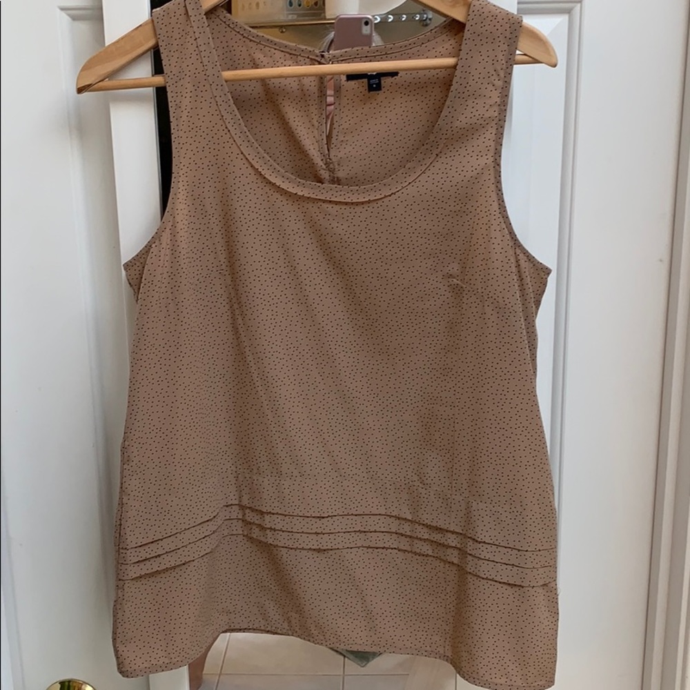 GAP sleeveless top